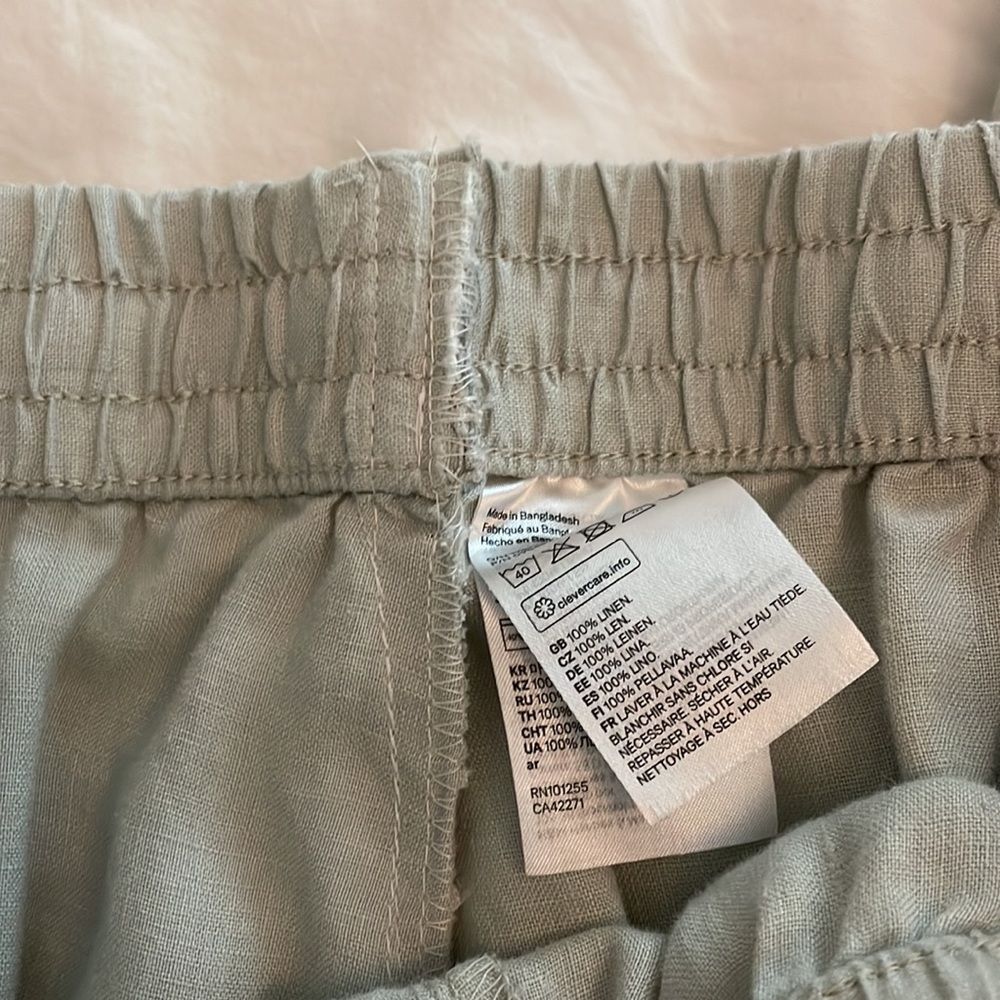 H&M Linen Joggers in Light Sage Green - Picture 3 of 4